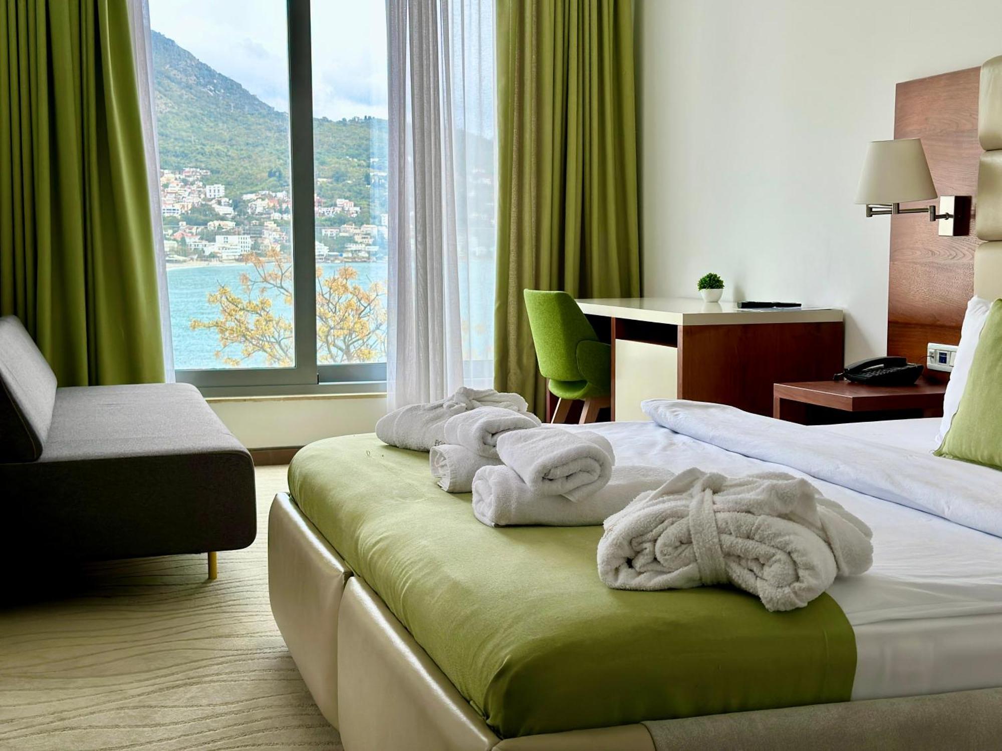 Hotel Porto Sole Sutomore Extérieur photo