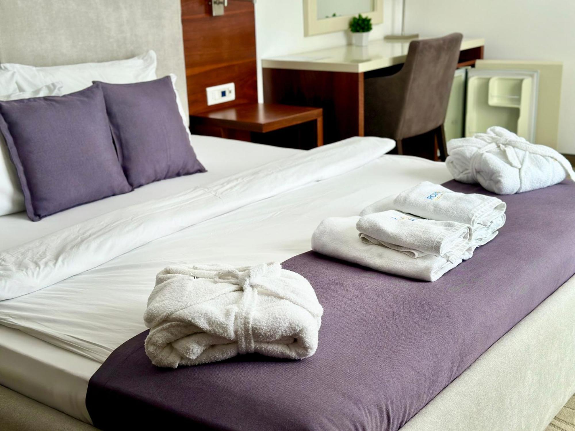Hotel Porto Sole Sutomore Extérieur photo